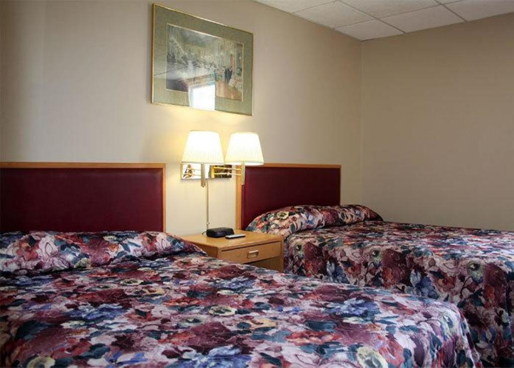 Haven Inn St. Anthony Стая снимка